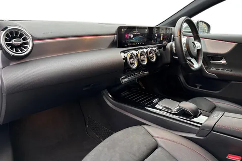 MERCEDES-BENZ A CLASS A200 AMG Line Premium 5dr Auto