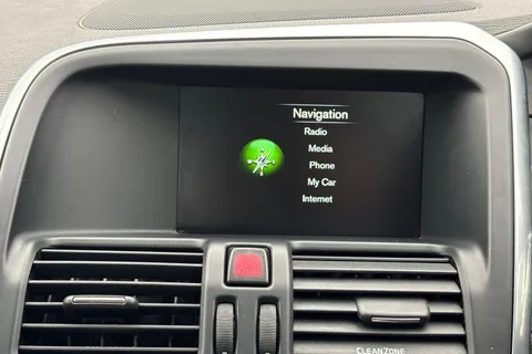 VOLVO XC60 D4 [190] SE Nav 5dr Geartronic