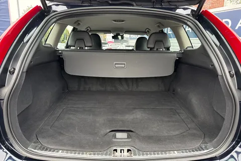 VOLVO XC60 D4 [190] SE Nav 5dr Geartronic