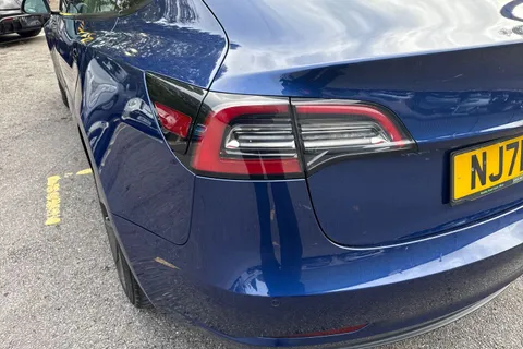 Tesla Model 3 (Dual Motor) Long Range Auto 4WDE 4dr
