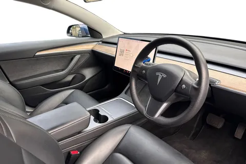 Tesla Model 3 (Dual Motor) Long Range Auto 4WDE 4dr
