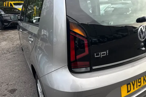 Volkswagen Up! 1.0 High up! Euro 6 (s/s) 5dr