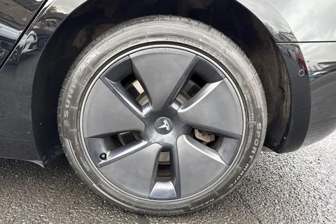 TESLA MODEL 3 Standard Plus 4dr Auto