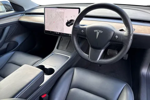 TESLA MODEL 3 Standard Plus 4dr Auto