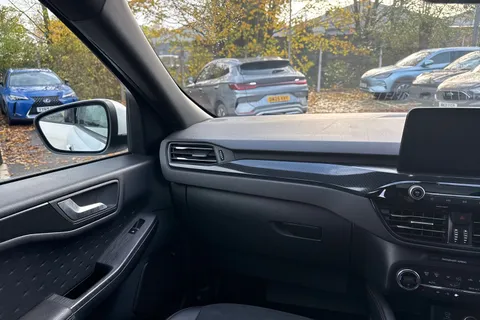 FORD KUGA 1.5 EcoBlue ST-Line X 5dr