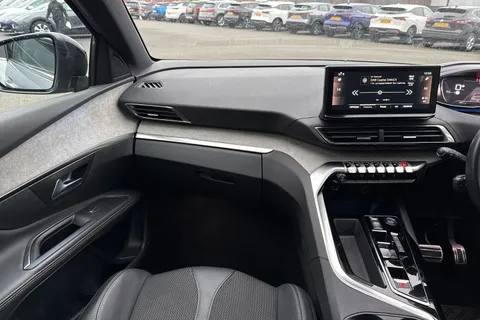 PEUGEOT 5008 1.2 PureTech GT EAT Euro 6 (s/s) 5dr