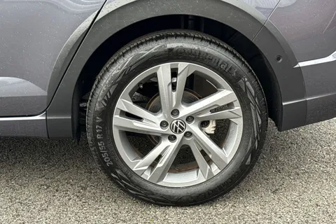 Volkswagen Taigo 1.5 TSI R-Line DSG Euro 6 (s/s) 5dr