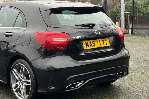 Mercedes-Benz A Class 1.5 A180d AMG Line 7G-DCT Euro 6 (s/s) 5dr