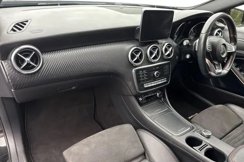 Mercedes-Benz A Class 1.5 A180d AMG Line 7G-DCT Euro 6 (s/s) 5dr