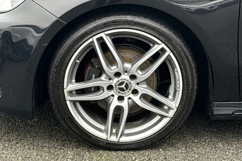 Mercedes-Benz A Class 1.5 A180d AMG Line 7G-DCT Euro 6 (s/s) 5dr