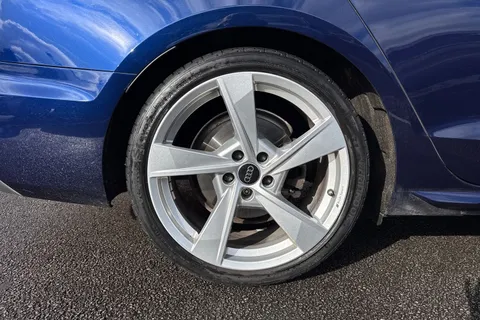 Audi A4 Avant 2.0 TFSI 40 S line S Tronic Euro 6 (s/s) 5dr