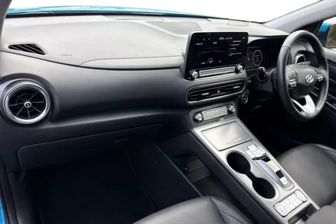 Hyundai Kona 64kWh Ultimate Auto 5dr (10.5kW Charger)