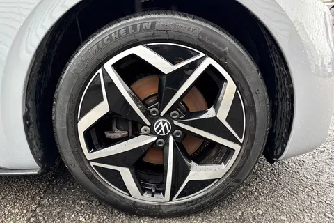 Volkswagen ID.3 Pro S 77kWh Tour Auto 5dr