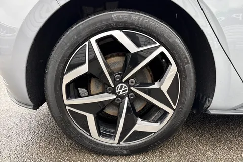 Volkswagen ID.3 Pro S 77kWh Tour Auto 5dr