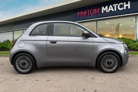 FIAT 500E C 42kWh Icon Auto 2dr
