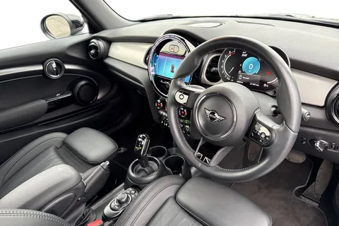 Mini Cooper Exclusive Auto 1.5 Cooper Exclusive Steptronic Euro 6 (s/s) 2dr