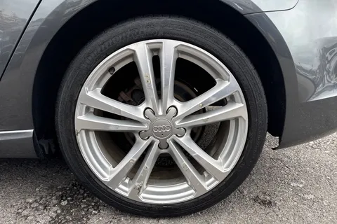 Audi A3 1.6 TDI S line Sportback S Tronic Euro 6 (s/s) 5dr (Nav)