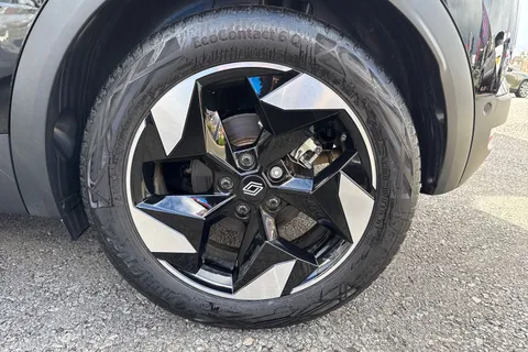 Renault Captur 1.6 E-TECH techno Auto Euro 6 (s/s) 5dr