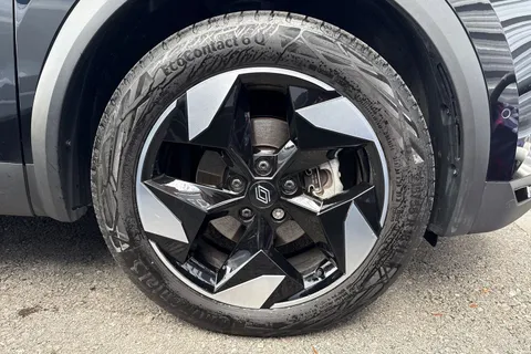 Renault Captur 1.6 E-TECH techno Auto Euro 6 (s/s) 5dr