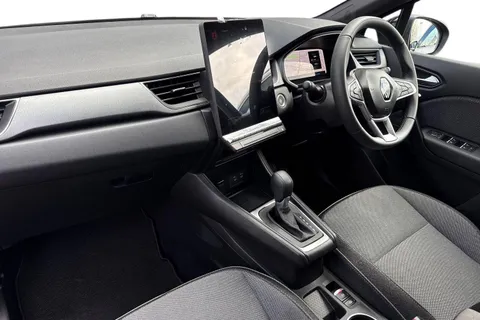 Renault Captur 1.6 E-TECH techno Auto Euro 6 (s/s) 5dr