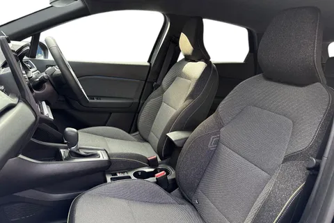 Renault Captur 1.6 E-TECH techno Auto Euro 6 (s/s) 5dr