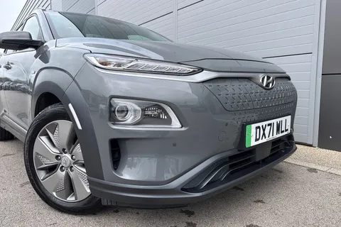 Hyundai Kona 64kWh Premium SE Auto 5dr (7kW Charger)