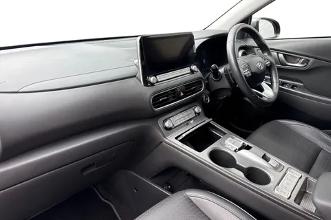 Hyundai Kona 64kWh Premium SE Auto 5dr (7kW Charger)