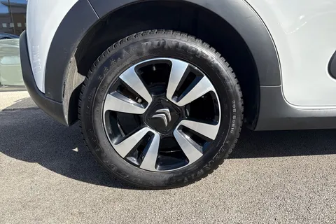 Citroën C3 1.2 PureTech PLUS Euro 6 (s/s) 5dr