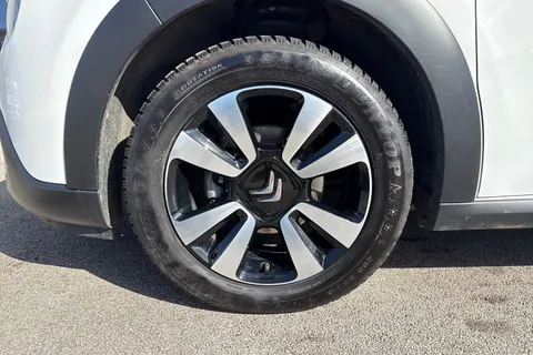 Citroën C3 1.2 PureTech PLUS Euro 6 (s/s) 5dr