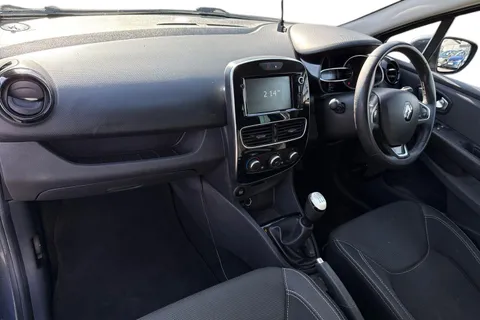 Renault Clio 0.9 TCe Iconic Euro 6 (s/s) 5dr