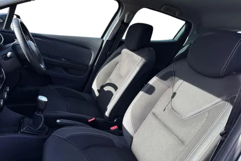 Renault Clio 0.9 TCe Iconic Euro 6 (s/s) 5dr