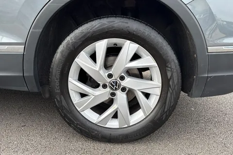 Volkswagen Tiguan Allspace 1.5 TSI Life DSG Euro 6 (s/s) 5dr