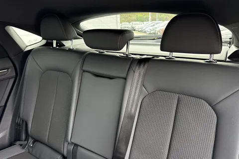 Audi Q3 2.0 TDI 40 S line Sportback S Tronic quattro Euro 6 (s/s) 5dr