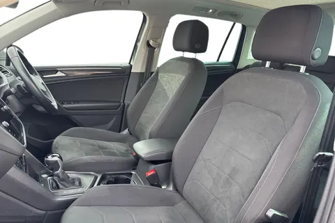 Volkswagen Tiguan 1.5 TSI Elegance DSG Euro 6 (s/s) 5dr
