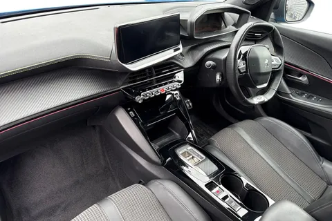 PEUGEOT e-2008 50kWh GT Auto 5dr (7kW Charger)