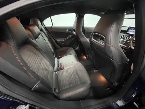 MERCEDES-BENZ A CLASS A180 AMG Line Premium 5dr Auto