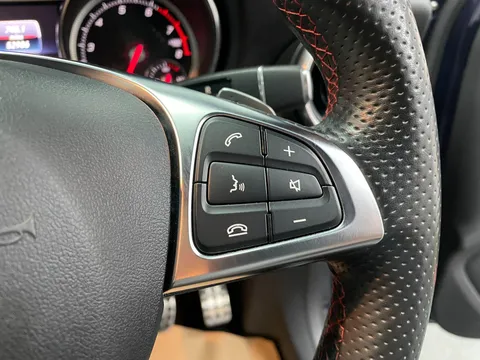 MERCEDES-BENZ A CLASS A180 AMG Line Premium 5dr Auto