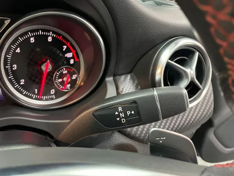 MERCEDES-BENZ A CLASS A180 AMG Line Premium 5dr Auto