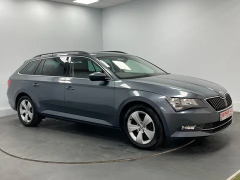 SKODA SUPERB 2.0 TDI CR SE Business 5dr