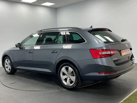 SKODA SUPERB 2.0 TDI CR SE Business 5dr
