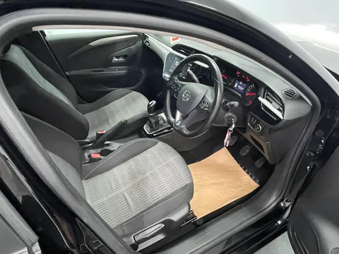 VAUXHALL CORSA 1.2 SE Nav 5dr