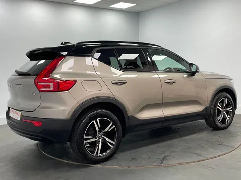 VOLVO XC40 1.5 T3 [163] R DESIGN 5dr Geartronic