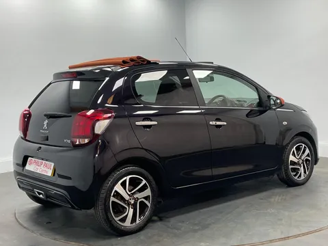 PEUGEOT 108 1.2 PureTech Roland Garros 5dr