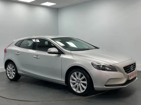 VOLVO V40 D3 SE Lux Nav 5dr Geartronic