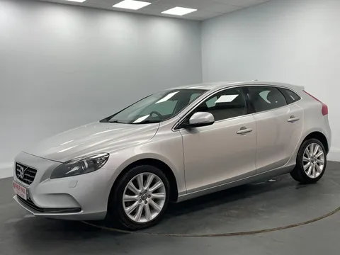 VOLVO V40 D3 SE Lux Nav 5dr Geartronic