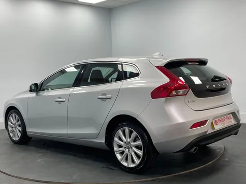 VOLVO V40 D3 SE Lux Nav 5dr Geartronic