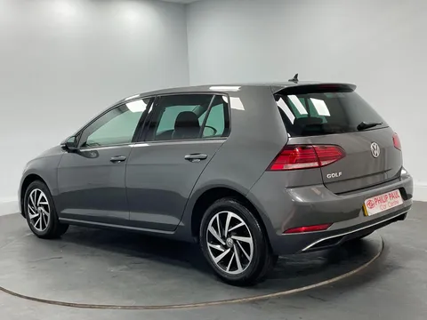 VOLKSWAGEN GOLF 1.6 TDI Match 5dr DSG