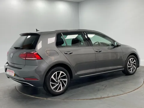VOLKSWAGEN GOLF 1.6 TDI Match 5dr DSG