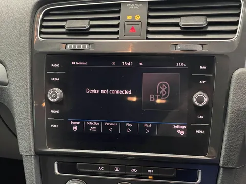 VOLKSWAGEN GOLF 1.6 TDI Match 5dr DSG