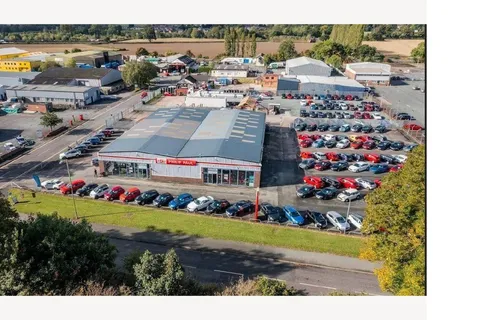 VAUXHALL INSIGNIA DIESEL GRAND SPORT 2.0 Turbo D SRi Nav 5dr
